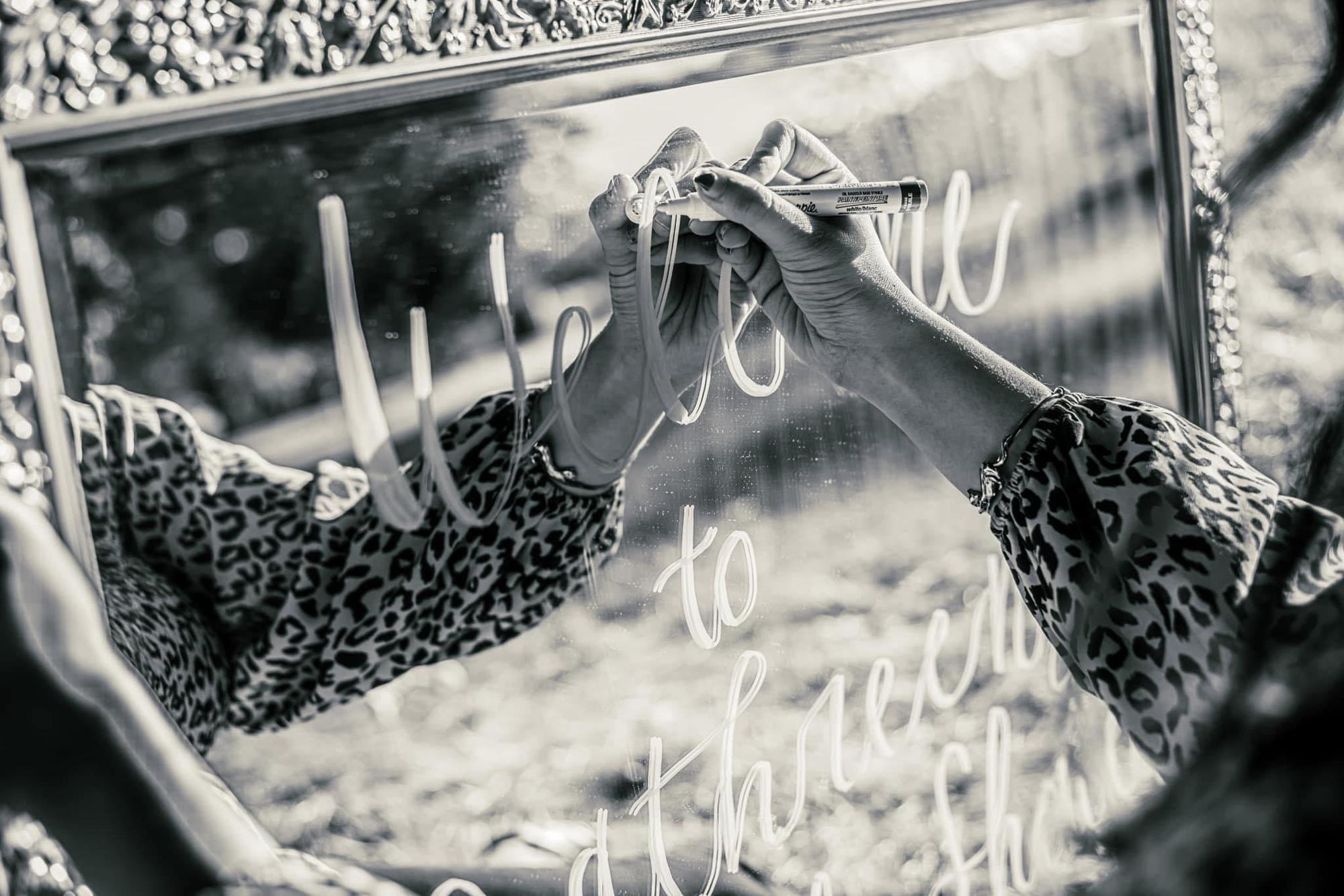 Introduction to Modern Calligraphy at Clifford Lake Inn! Tickets in